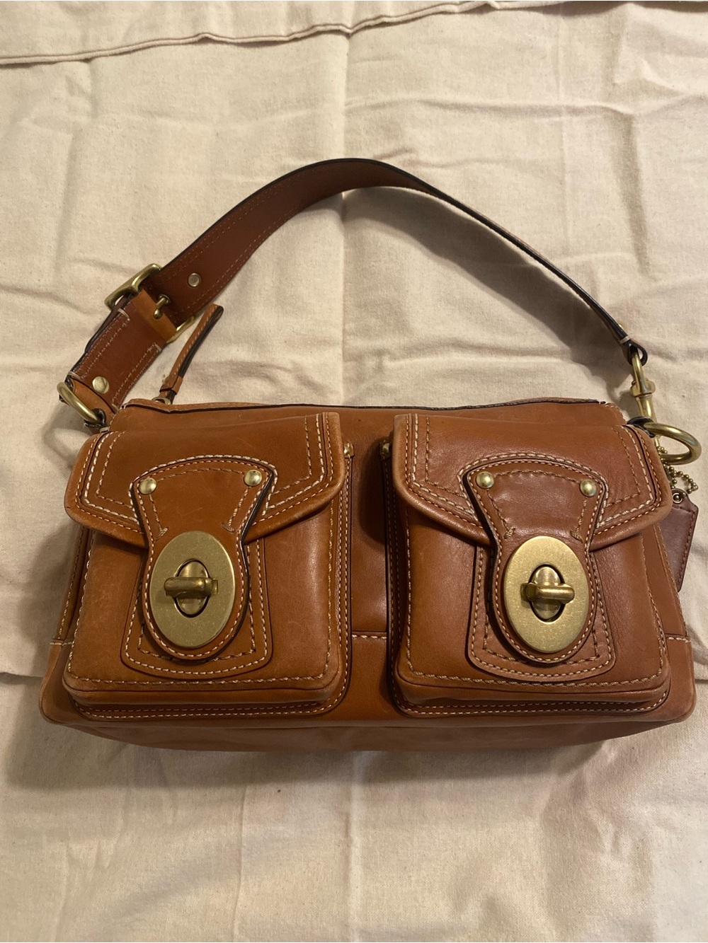 Beautiful Coach Legacy Turnlock Shoulder Bag